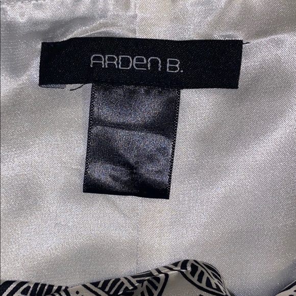 Arden b black and white print strapless blouse - Picture 3 of 3